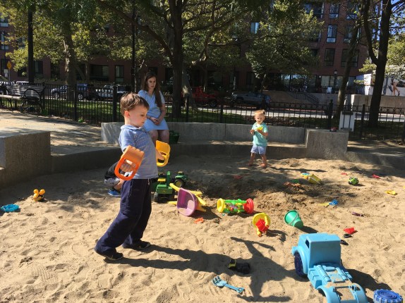 F061124B-1BDE-427E-9745-2E75736354B7