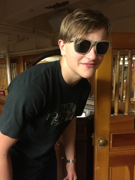 BED54E85-4E4F-4945-92B8-480F11B6849E