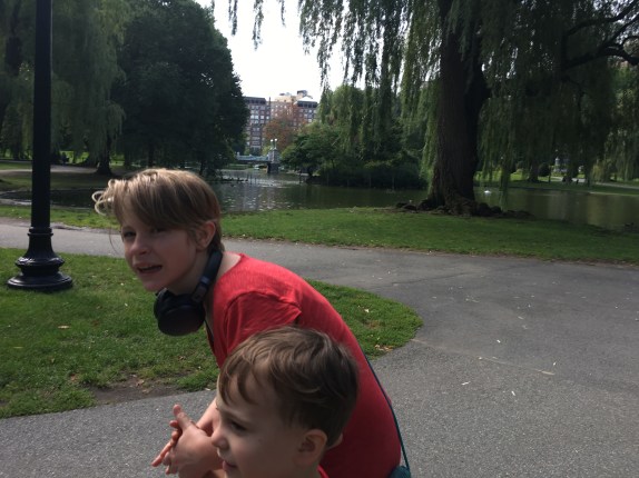 3B5E48FD-D0B2-4F07-8D64-635EEFDE77C9