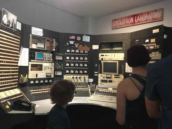 01A8A7BD-880B-47F3-98A2-B43318C851E4